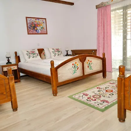 Casa Stefania Konukevi