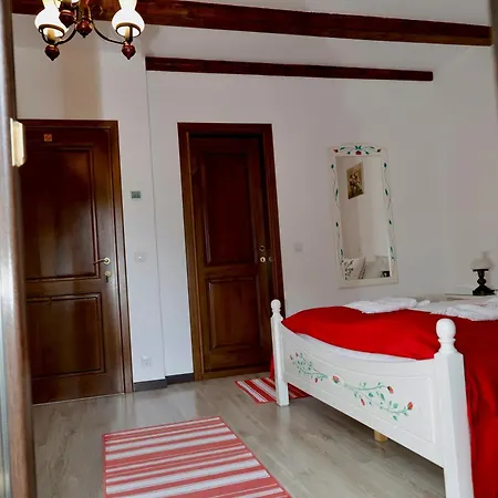 Konukevi Casa Stefania 3*